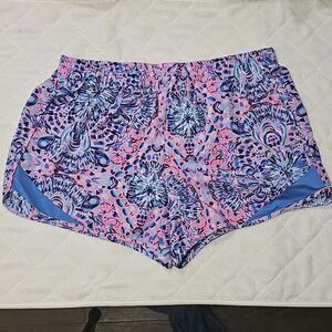 Lilly Pulitzer Luxletic Lined Athletic Shorts Ocean Trail Large Pink Blue